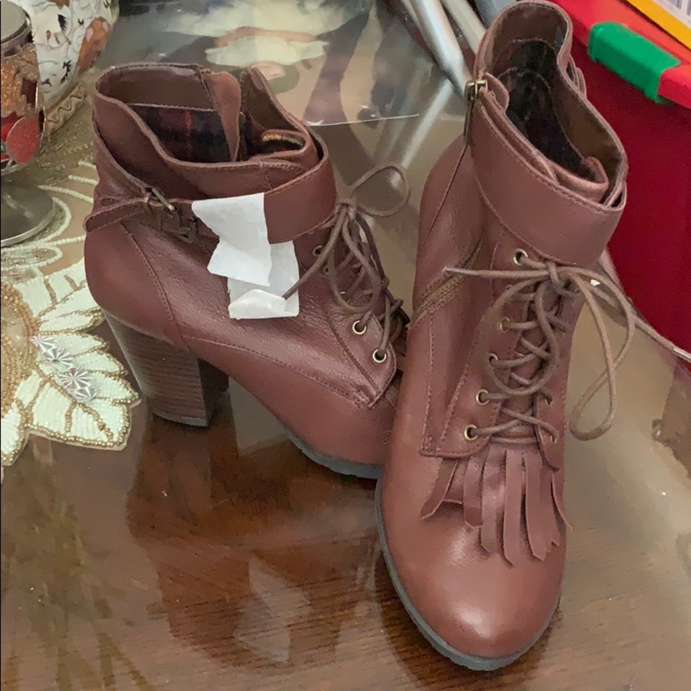 Bella Vita Brown Leather Ankle Boots